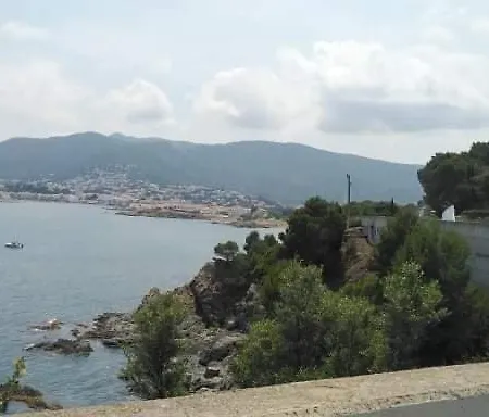 بيت ضيافة Sant Jordi