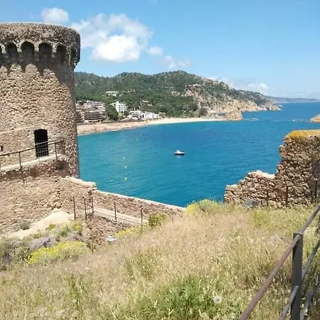 Sant Jordi بيت ضيافة